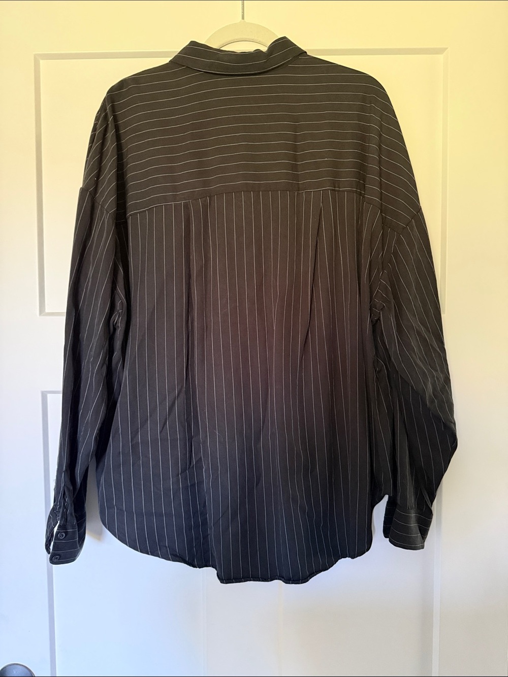Express Black Pinstripe Dress Shirt - Classic Button-Up - Picture 5 of 5